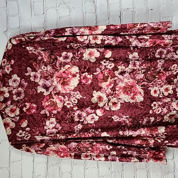 NEW LuLaRoe SARAH Cardigan L 14/16 Velvet Rose Knit Long Duster Sweater Jacket - Picture 3 of 9